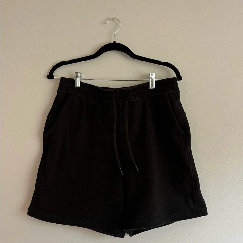 Lululemon Athletica Loungeful 7” High Rise Short - Picture 3 of 8